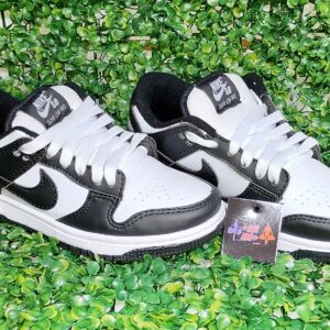 Dunk Low Retro Panda